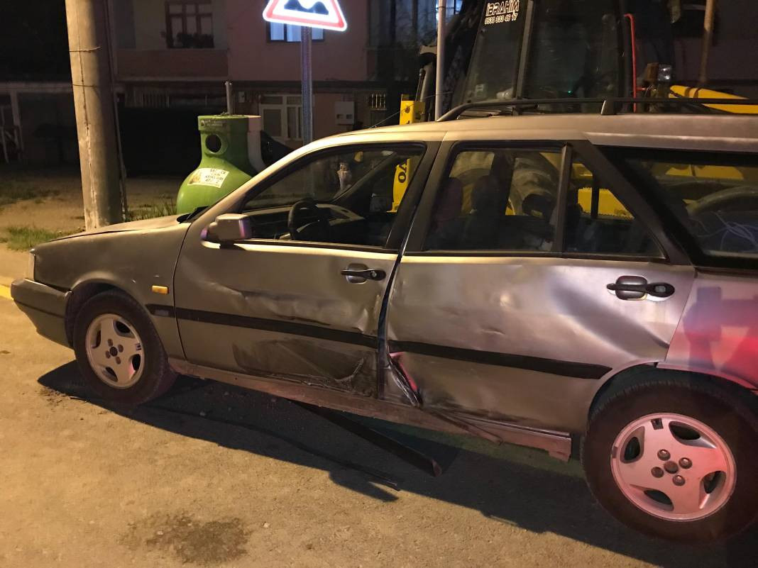 Davetsiz misafir! Lüks otomobil kahvehaneye daldı. Facianın eşiğinden dönüldü - Resim: 9